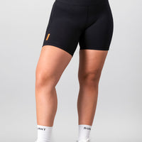 Essential Elevate 6-Inch Short